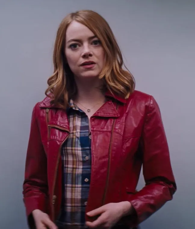 Emma Stone Red leather jacket in La La Land