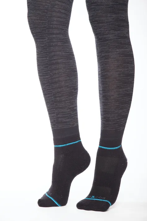 Free Run Sweater Knit Tights