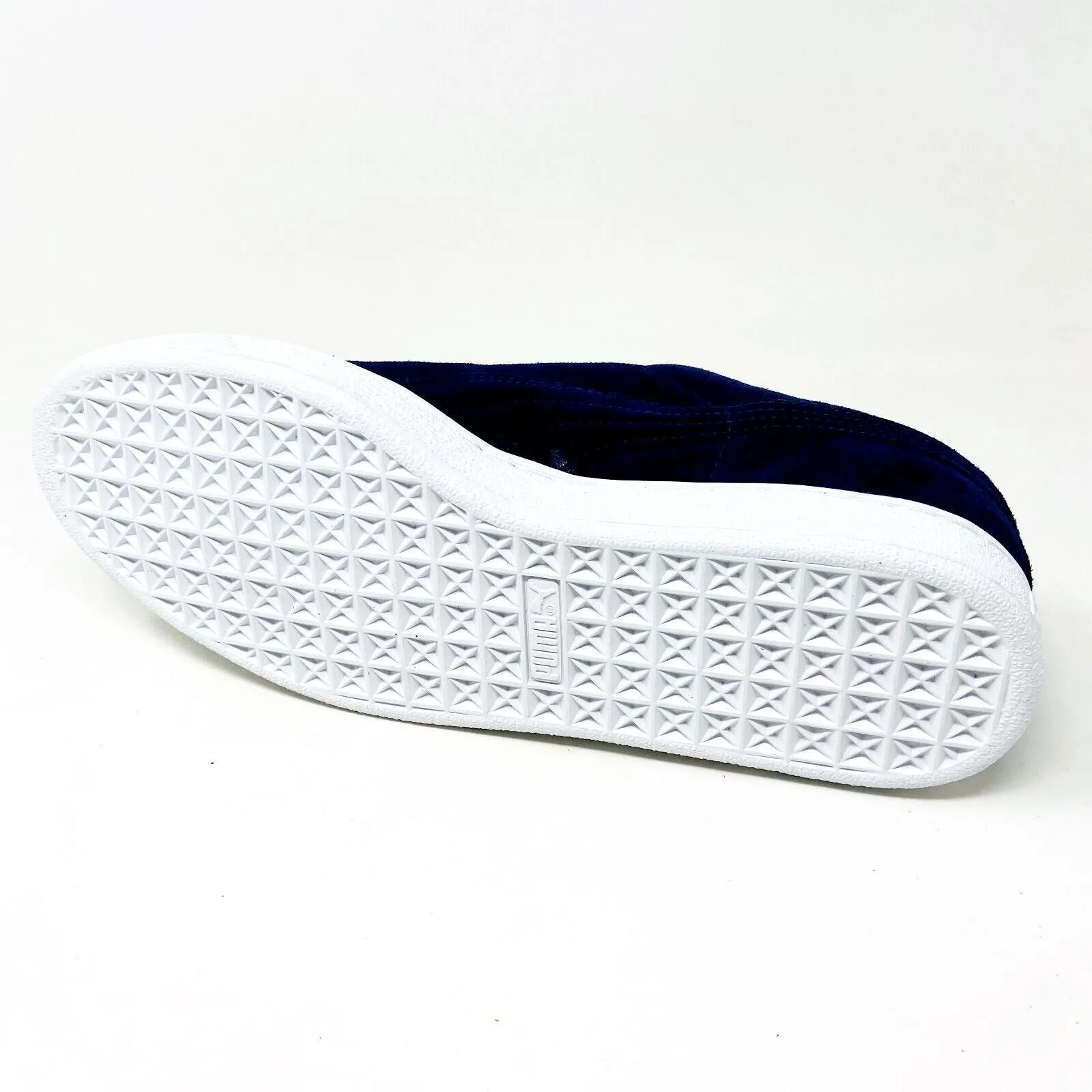 Puma Suede Classic   Peacoat White Navy Mens Casual Shoes 356568 52